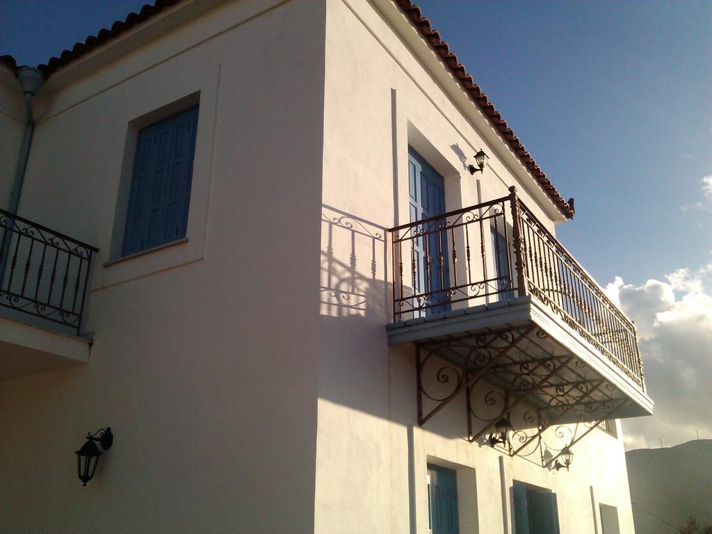 Panoramic View Daire Poros Town Dış mekan fotoğraf