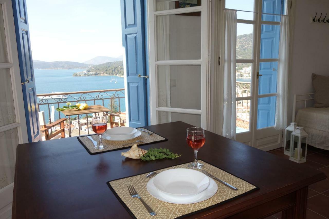 Panoramic View Daire Poros Town Dış mekan fotoğraf