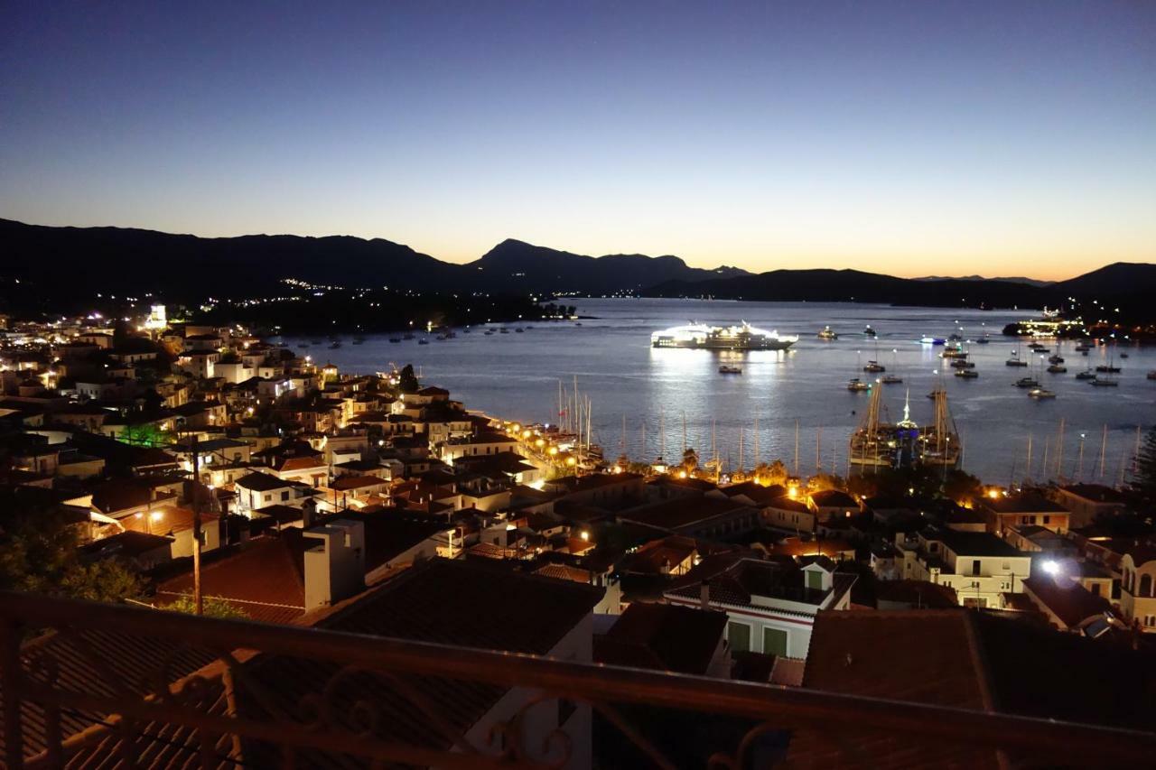 Panoramic View Daire Poros Town Dış mekan fotoğraf