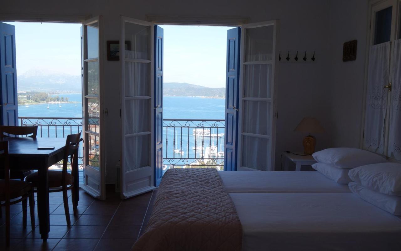 Panoramic View Daire Poros Town Dış mekan fotoğraf